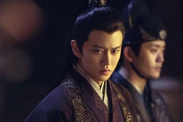 任嘉伦已经结婚了，为何网友说谭松韵跟他有料？