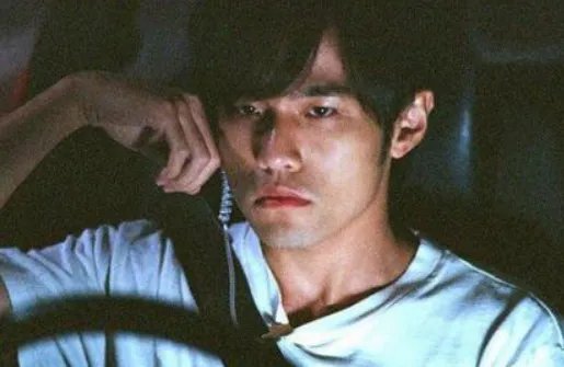 尔冬升曾疑周杰伦是姜大卫私生子，是什么原因让他产生了怀疑？