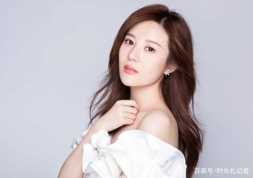 邬靖靖演员现状