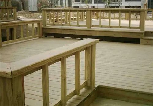 碳化木和防腐木有什么区别