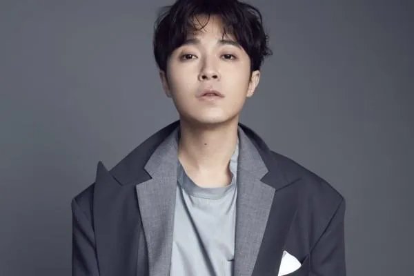 吴青峰谈私生饭上热搜，为什么吴青峰有个外号叫做送子哥？