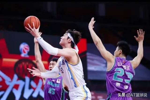 新疯狂三巨头!三场比赛和砍236分,他们能带队守住进入季后赛的最后一张门票么?