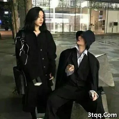 谁能帮忙找一下这个情侣头像的另一半？