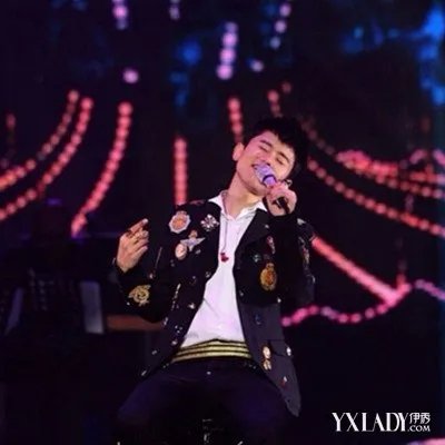 为爱逆战的含义一：张杰2014年巡回个人演唱会主题