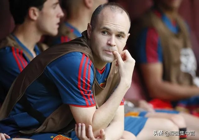 伊涅斯塔加盟日本联赛