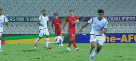 世预赛直播:国足vs阿曼，武磊抽射破门洛国富错失良机