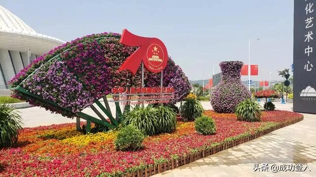 为什么三星手机那么贵，现在最有性价比的是哪一款？