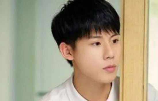 石原里美老公正面照曝光，我们有必要过度关注明星吗？