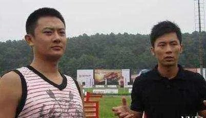 印小天“骗婚门”事件后李晨发出律师函，为什么网友都在喷他？