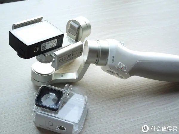 有点不值：高位买入YI 小蚁 4K 运动相机 开箱