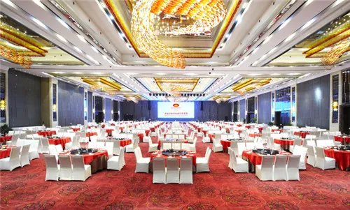 武汉婚宴酒店大全  武汉婚宴酒店价格贵吗