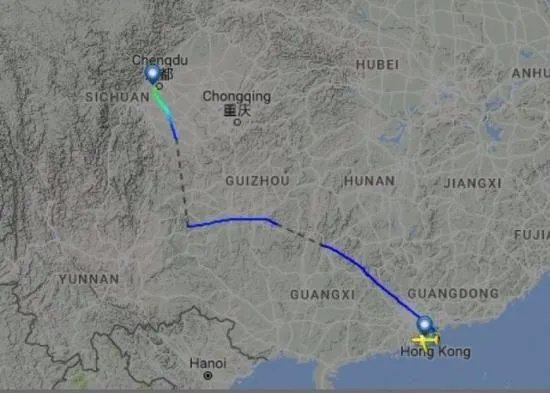 为什么说国航客机险撞山头呢？