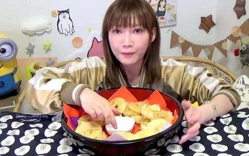 大胃王吃播催吐，催吐会给身体带来哪些伤害？