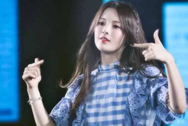 想知道一首歌歌名开头 噔噔 噔噔噔 噔噔噔