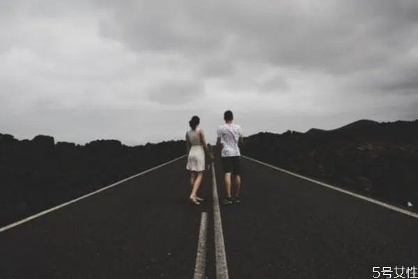 老婆出轨男人聪明做法 妻子出轨丈夫的聪明做法