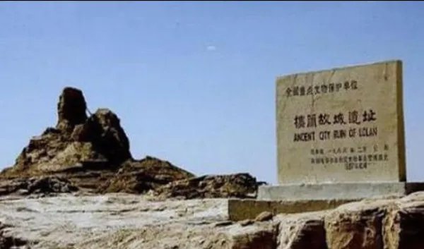 楼兰古城消失的原因?