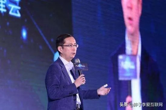 马云为什么这么信任张勇呢，把阿里巴巴这么大的一把交椅交给他坐？