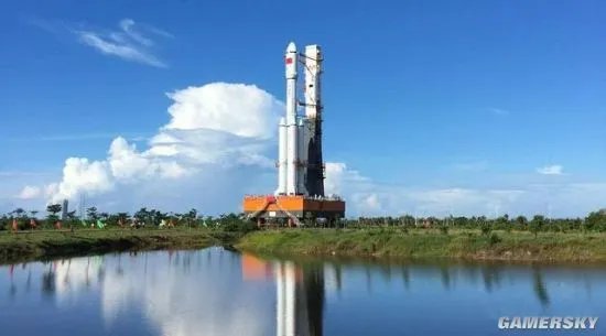 新“太空出差三人组”国庆启航 神舟十三号将有女航天员