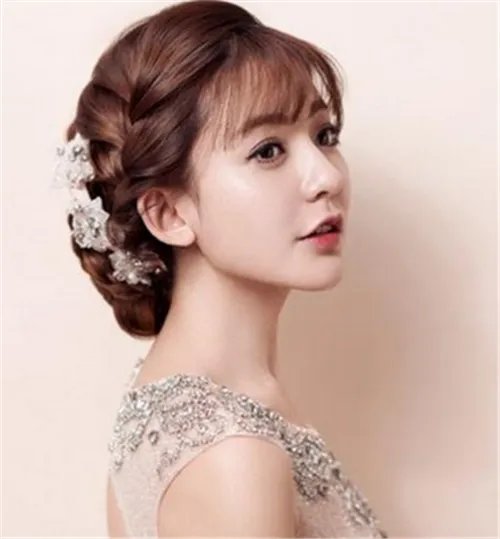 影楼化妆造型宝典介绍 新娘化妆造型宝典