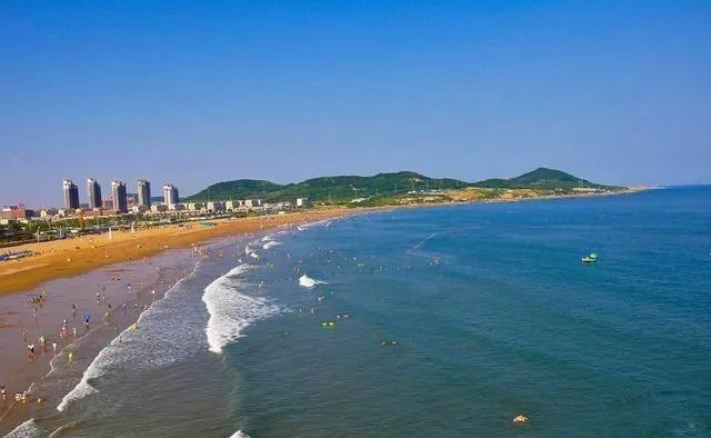 青岛鲍鱼事件,到底是捡还是偷?顺手牵羊叫不叫偷?