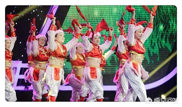 喜欢跳广场舞的朋友，大家谈谈跳广场舞，开心和舞姿哪个更重要？