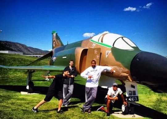 前NBA马刺球员迪奥加入法国海军了吗？