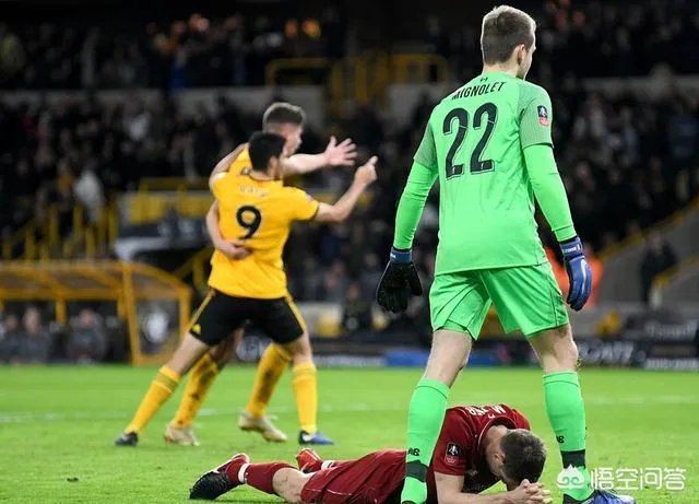 足总杯利物浦遭爆冷1-2不敌狼出局，红军球迷却表示输球是好事，这是为什么？