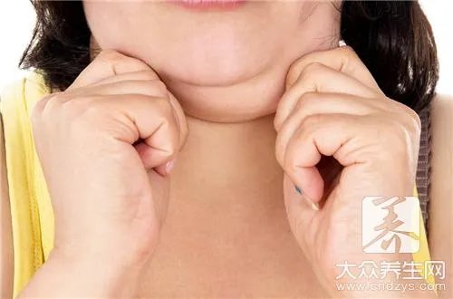  怎样才能让下巴变尖