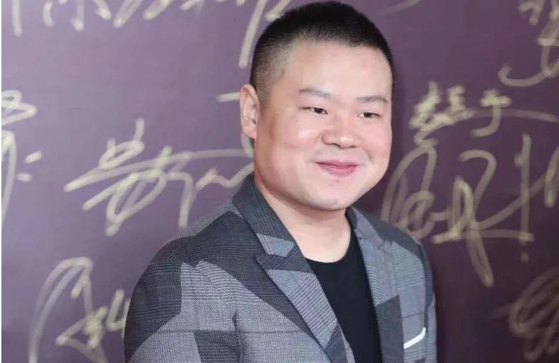 岳云鹏在杭州录节目偶遇大妈,大妈的举动为何会遭到网友的调侃?