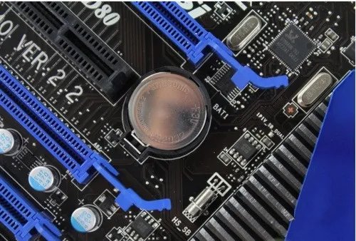 电脑显示屏开不了机怎么回事