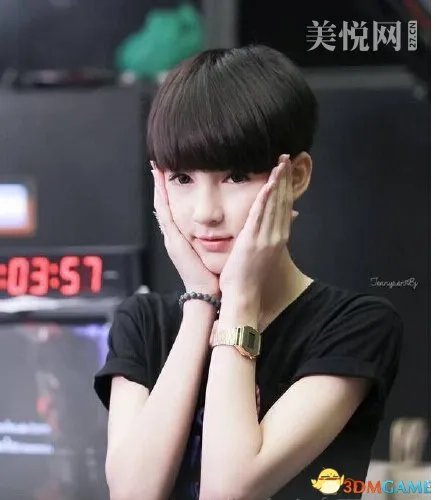 泰国变性演员颜值爆表 网友纷纷表示“美得不像人”