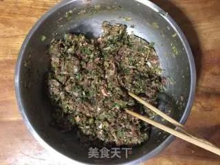 羊肉冰花水煎包