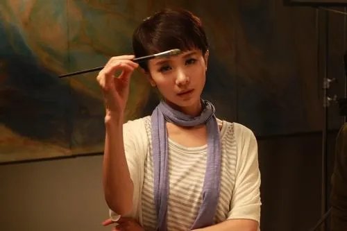 曾为了角色剃光头，演反派差别太大被骂，刘钇彤如今怎样了？