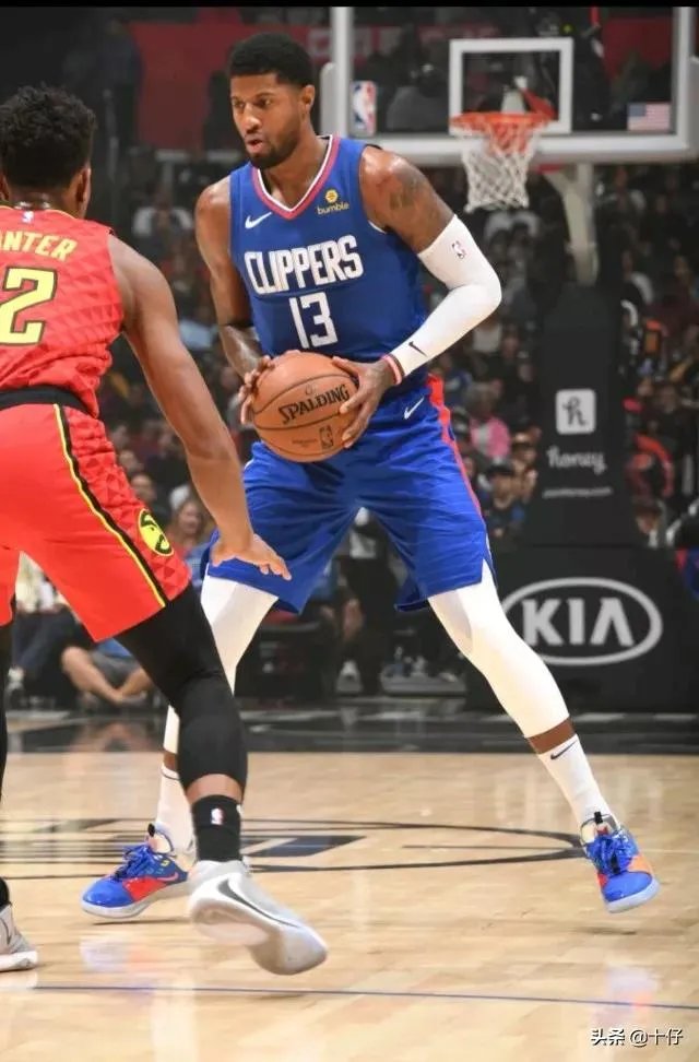 乔治20分钟17中10砍37分，并且成快船史第一位前两场连续30+球员，你怎么看？