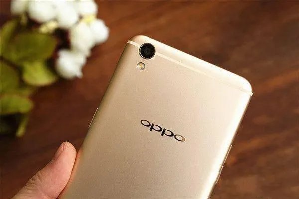 oppo拍照手机和vivo X9哪个好？