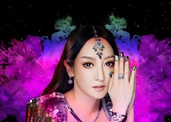 她从名字到血统都是造假，她被金星“撕”后淡出圈再复出人气低迷，她是谁？