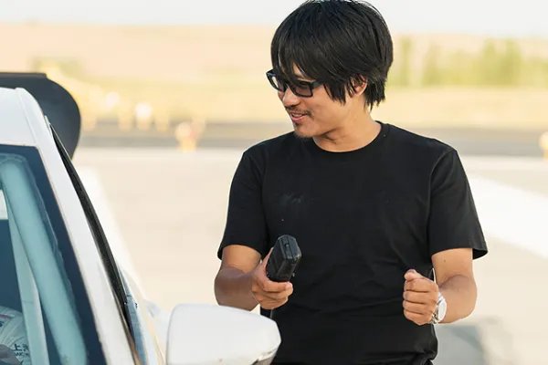 据说韩寒中途退学，那些年他都经历了什么？