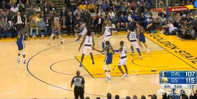 格林在和独行侠的比赛关键时刻不敢投篮，你怎么看？