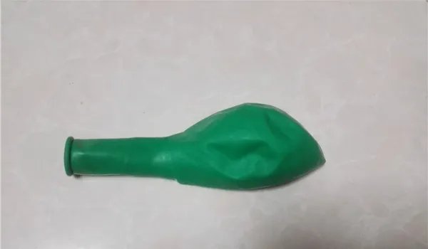 普通气球打结方法图解