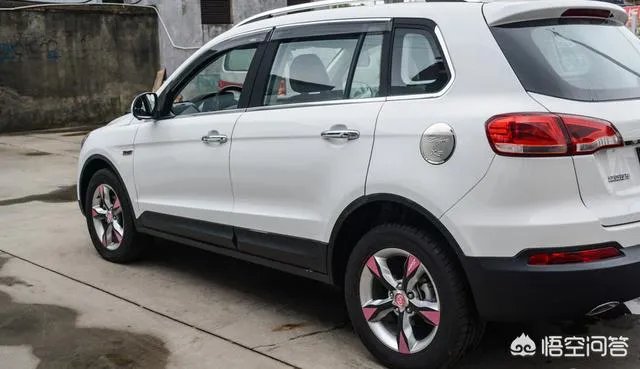 众泰大迈X5怎么区分配置？