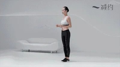 李湘成功瘦回了当年的好身材，她是怎么做到的？