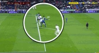 上海上港1比0蔚山现代武磊又闹笑话了,假摔怎么看?