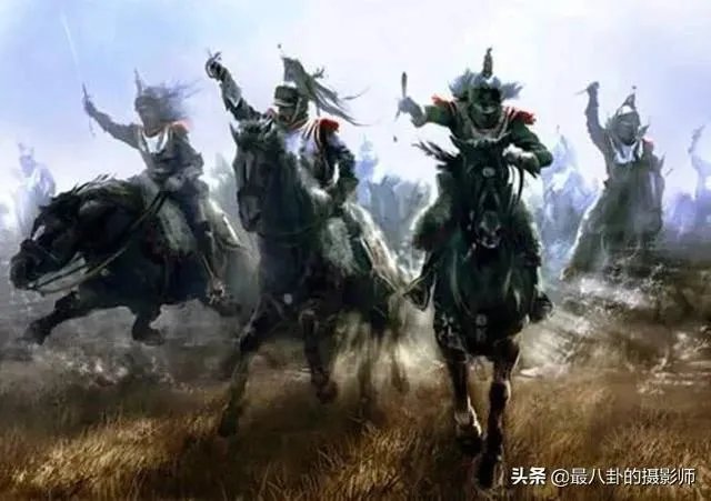 《庆余年》里范建的红衣军和萍萍的黑骑谁强谁弱？