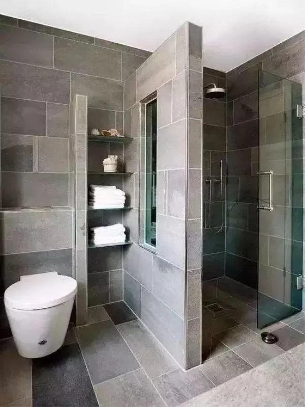 卫生间里可以做个半墙隔断，这样干湿分离好也好看！