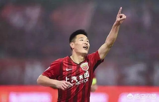 上海上港1比0蔚山现代武磊又闹笑话了,假摔怎么看?