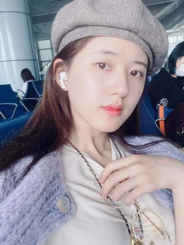 于正朋友圈疑似曝光，再次回应赵露思一事：躺枪的人也是有脾气，你怎么看？