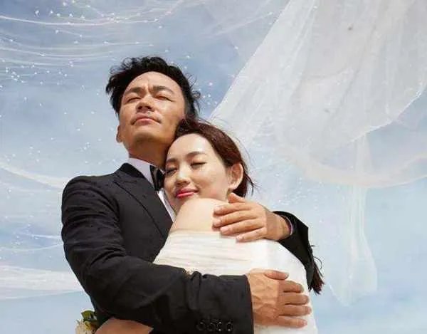 王宝强和马蓉为什么离婚，孩子究竟是不是王宝强亲生的？