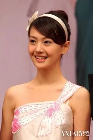 郑爽性感图片曝光网传其主动与张翰分手