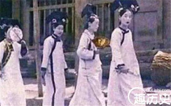 揭秘故宫灵异事件：关于故宫五点以后就关门的原因，是不是闹鬼呢？