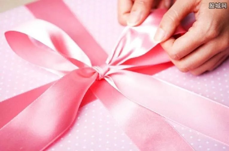 圣诞节送什么礼物好 2017年圣诞礼物排行榜大全